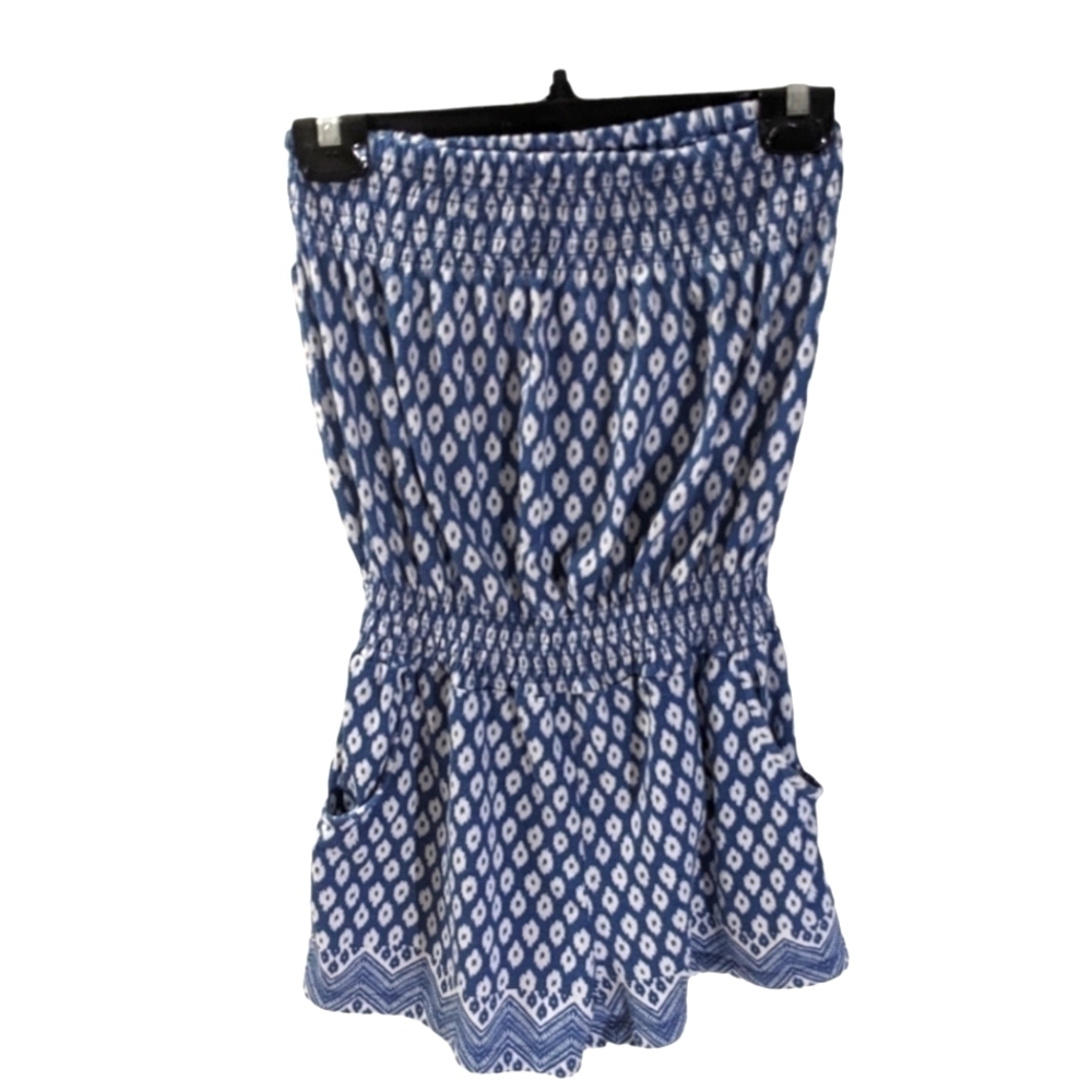 My style size small.  Strapless romper light weight blue  and white.gently worn.